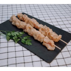 Brochetas de pollo, ajo y perejil 2 uds